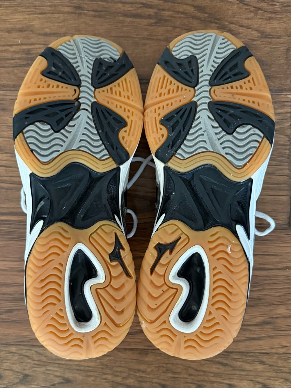 Mizuno Wave Rally Volleyball Shoes Women's 9 White Black Gum Sole Sport Sneakers - Picture 5 of 11
